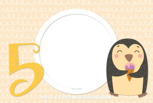 Pinguim sorvete, número 5 amarelo, moldura circular, fundo bege ondas.