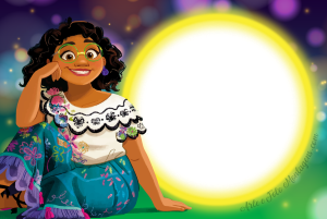 Mirabel Madrigal (Encanto) sentada, lua cheia amarela moldura circular, fundo grama céu noturno.
