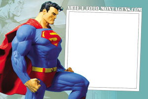 Superman clássico pose heroica, moldura retangular vertical cinza borda branca, fundo azul claro.